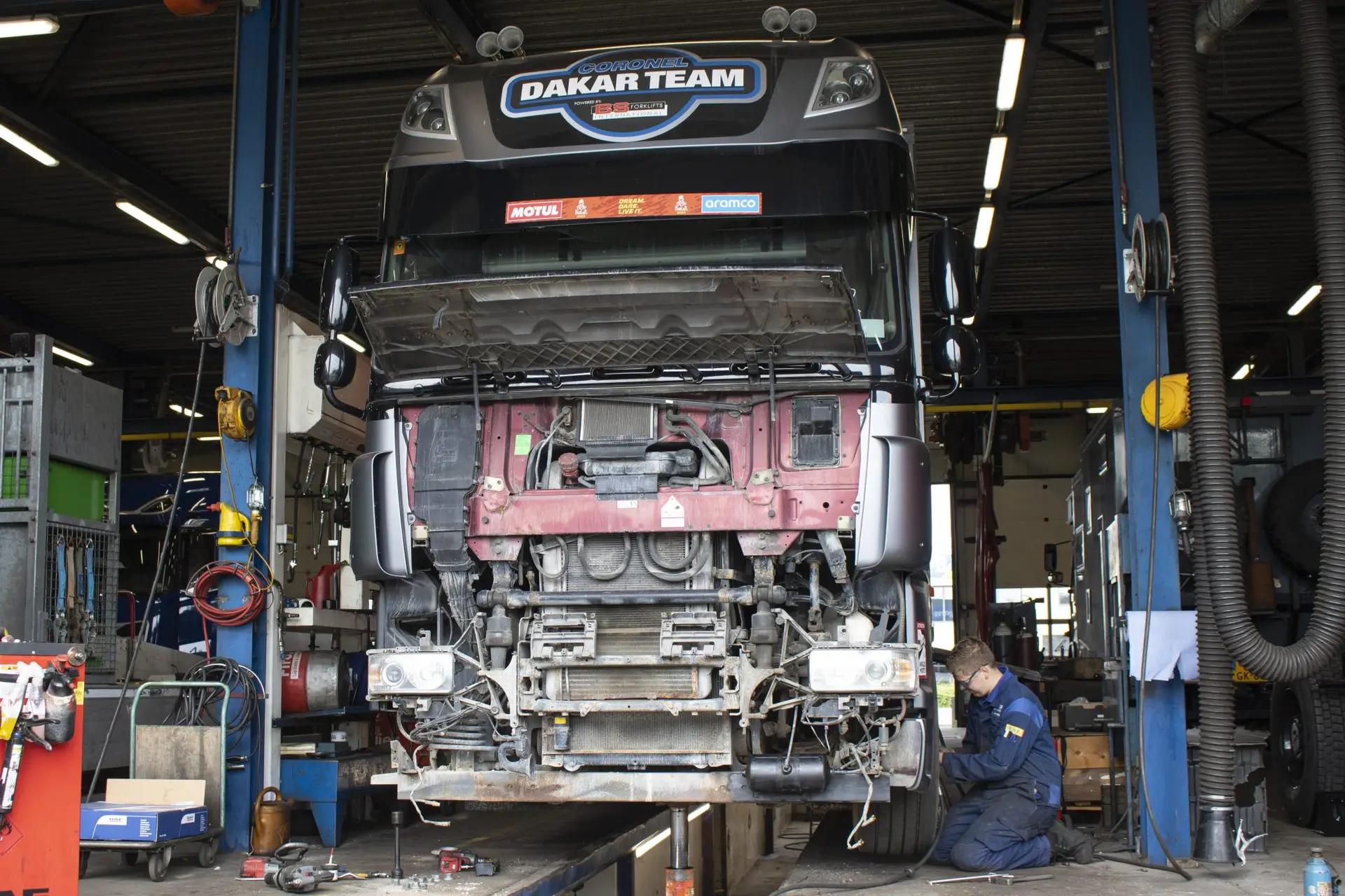 Truckmonteur Bakker Bedrijfswagens