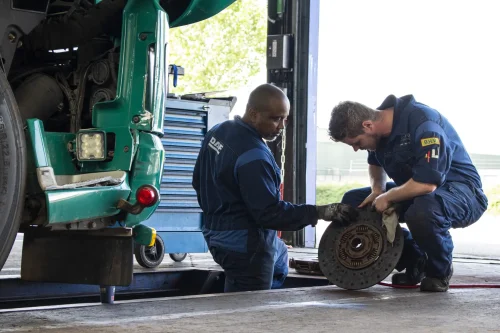 Truckmonteur Bakker bederijfswagens